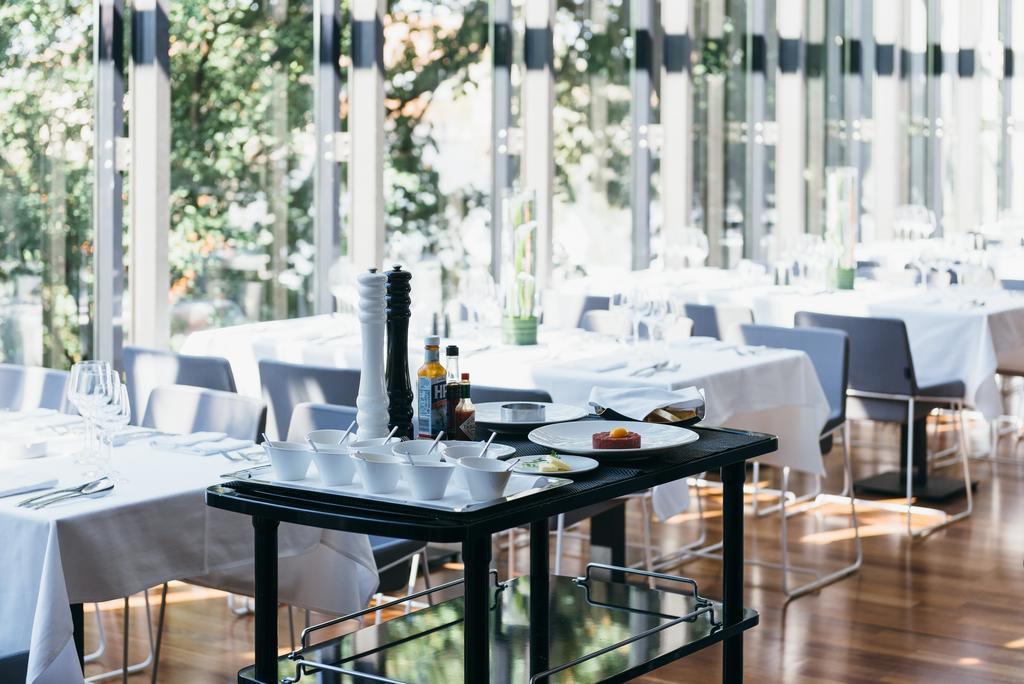 Hotel Privo Târgu-Mureş Eksteriør bilde